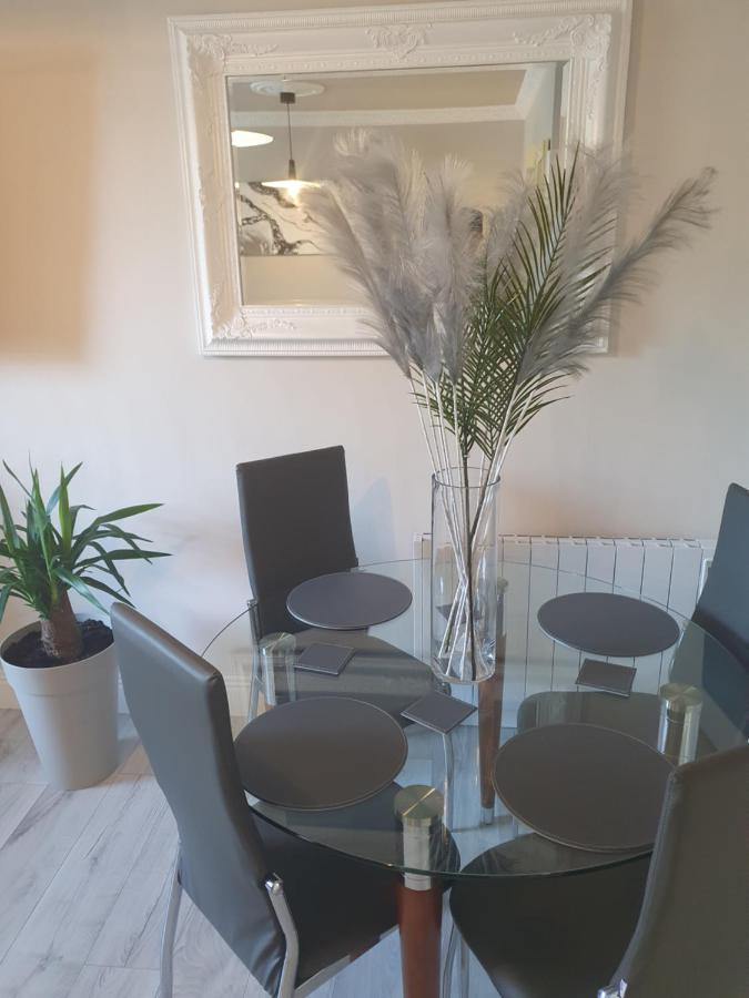 River View Apartment Suite 코크 외부 사진