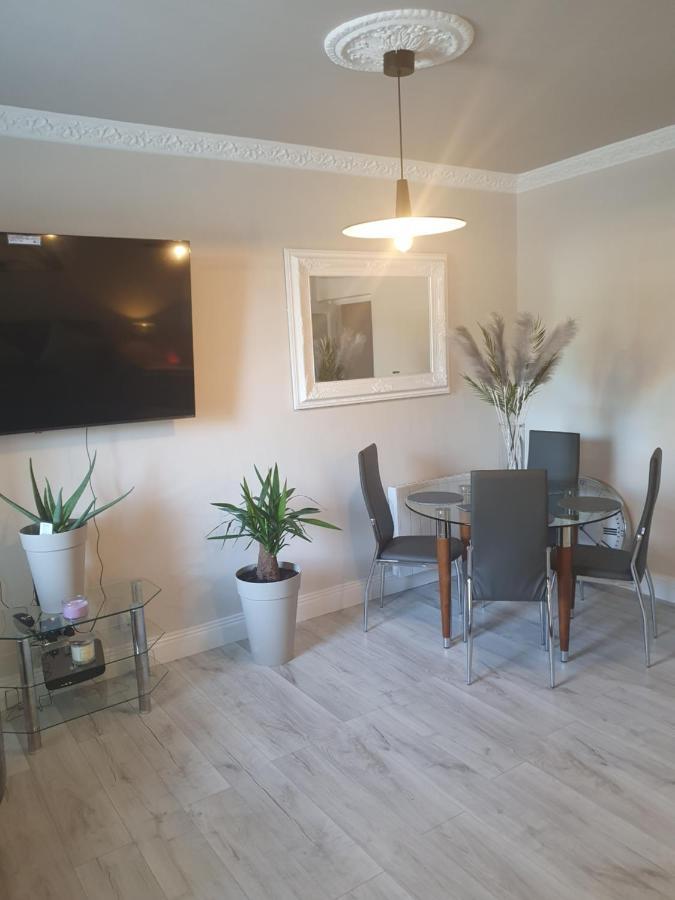 River View Apartment Suite 코크 외부 사진